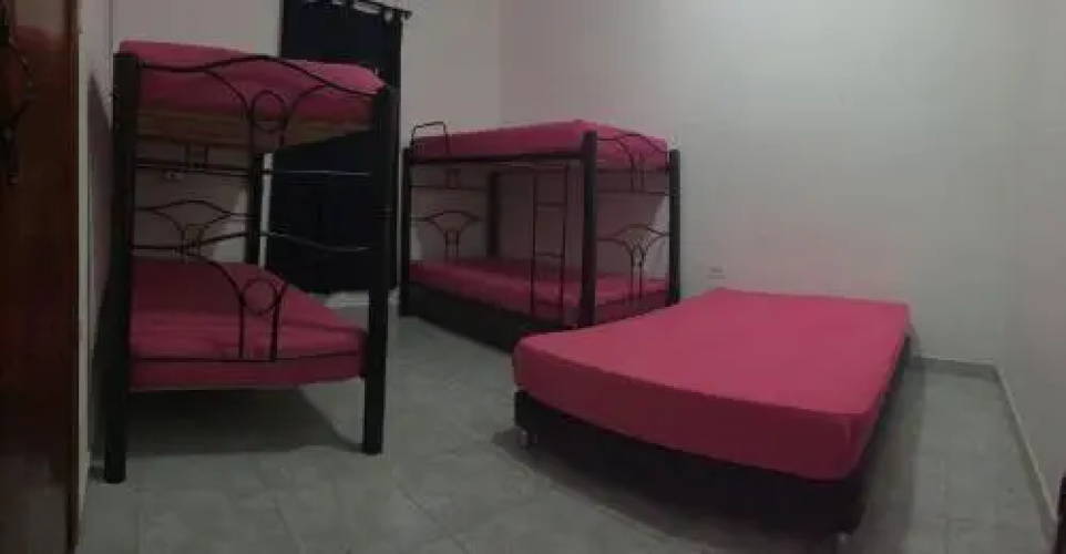Cande Hostel