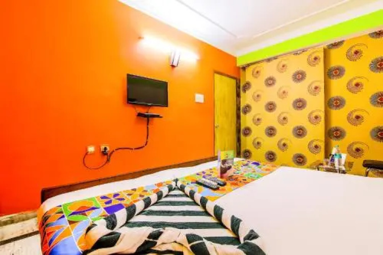 FabExpress Sidhi Vinayak Inn