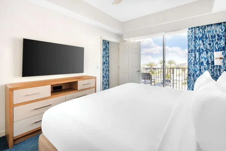 1 Bedroom Double Suite with balcony