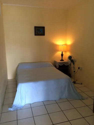 1 Bedroom Economy Double room