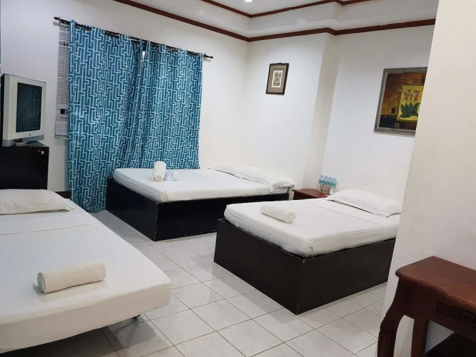 Velis Inn