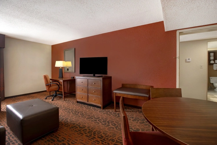 Quadruple Suite