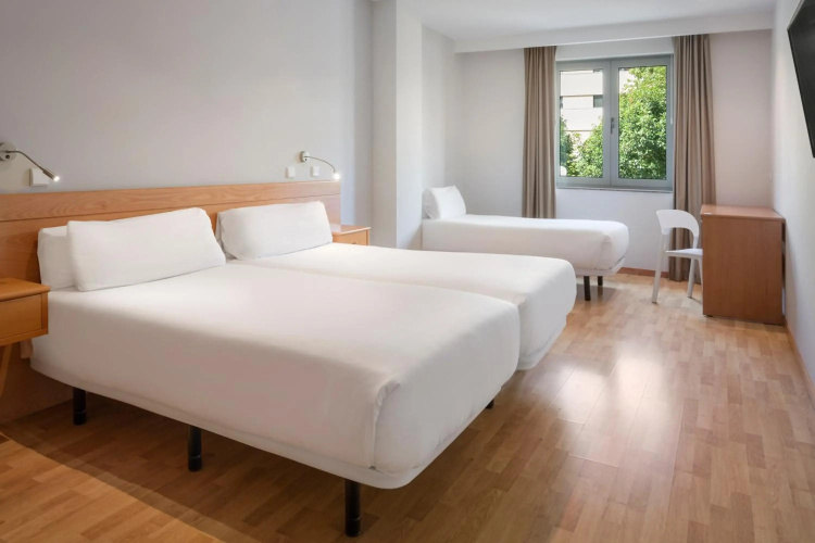 B&B Hotel Braga Lamacaes