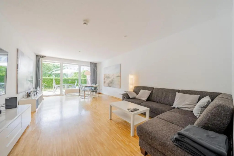 ID 7029 - Private Apartment