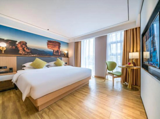 Pinyun · Qingju Hotel