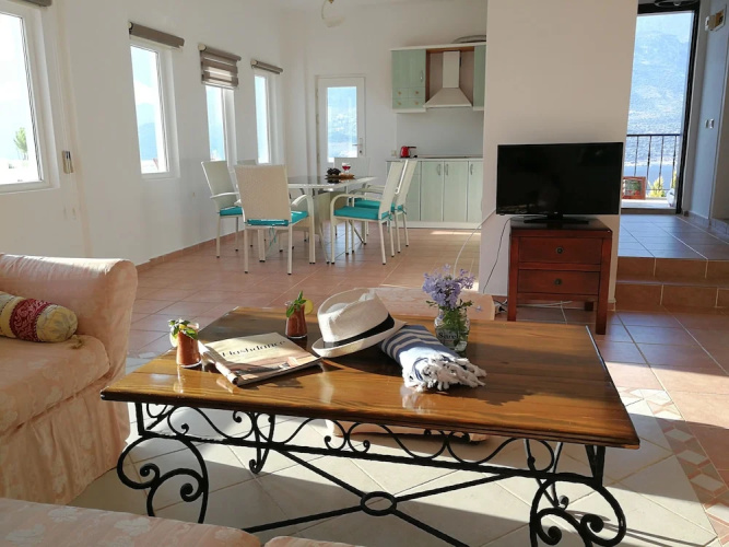 Villa Mola