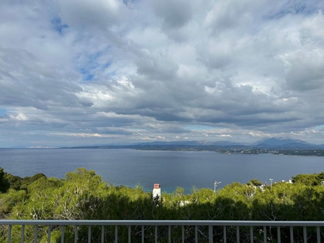 2 Bedrooms Villa