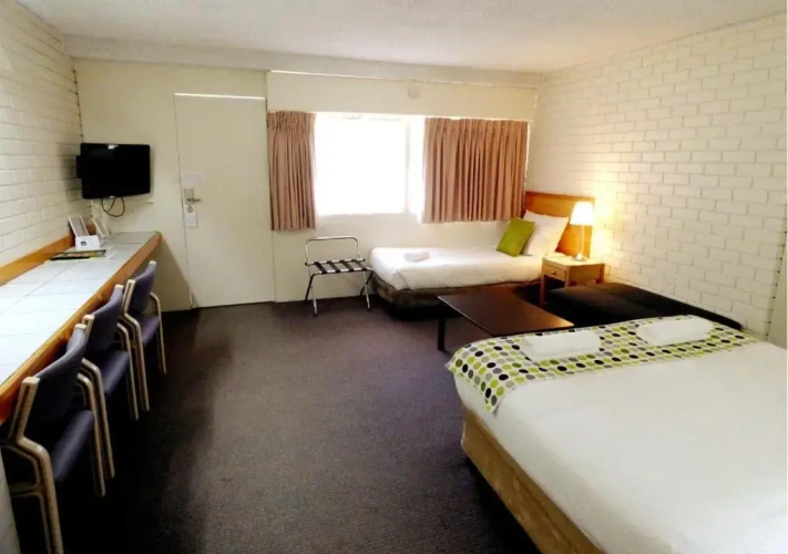 Standard Quadruple room