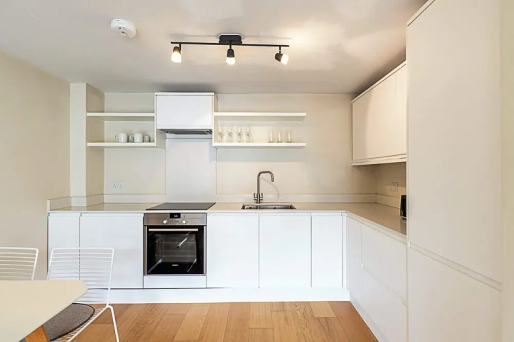 Modern Apartment With Balcony