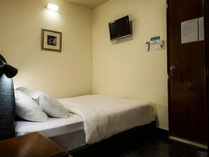 Goldbrick Hotel