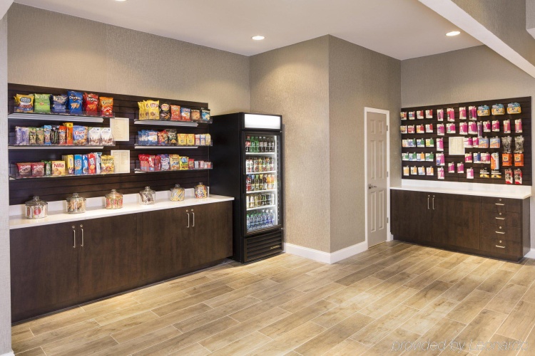 DoubleTree by Hilton Jacksonville Riverfront photo 25