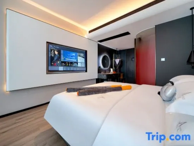 Superior Double room with city view