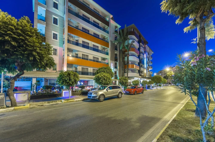 Volkan Hotel