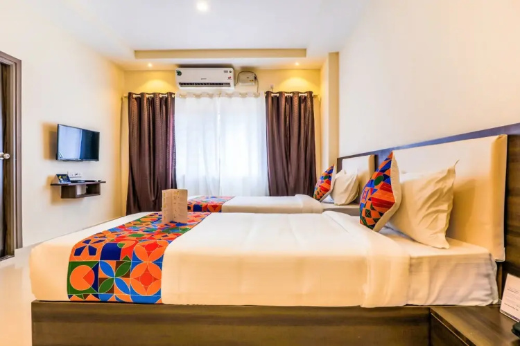 Fabhotel Elephant Suites