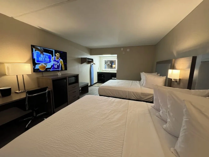 Standard Quadruple room