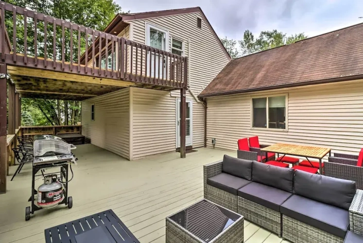 3 Bedrooms Cottage
