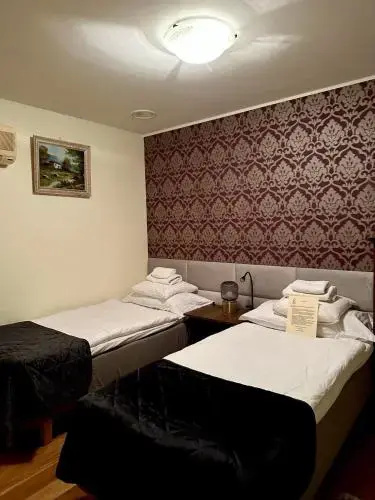 Embrace Guestrooms & Apartments