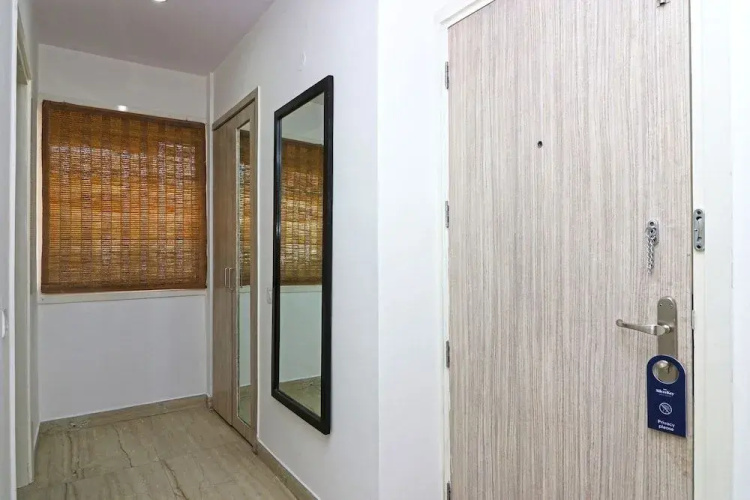 OYO 22073 SilverKey Sohna Road
