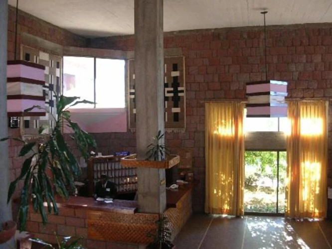 Roha Hotel
