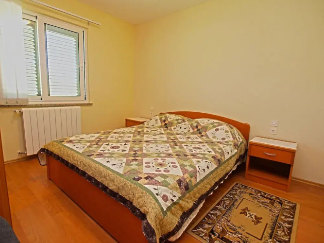 Apartment 1094