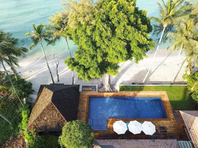 Villa Waimarie Over view