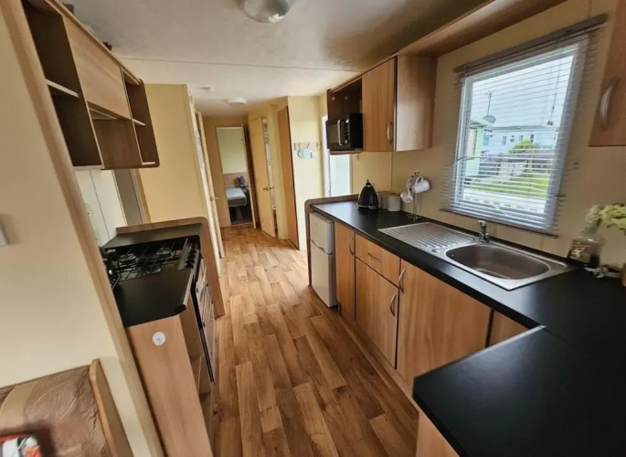 Caravan Meg 3 bed Robin Holiday