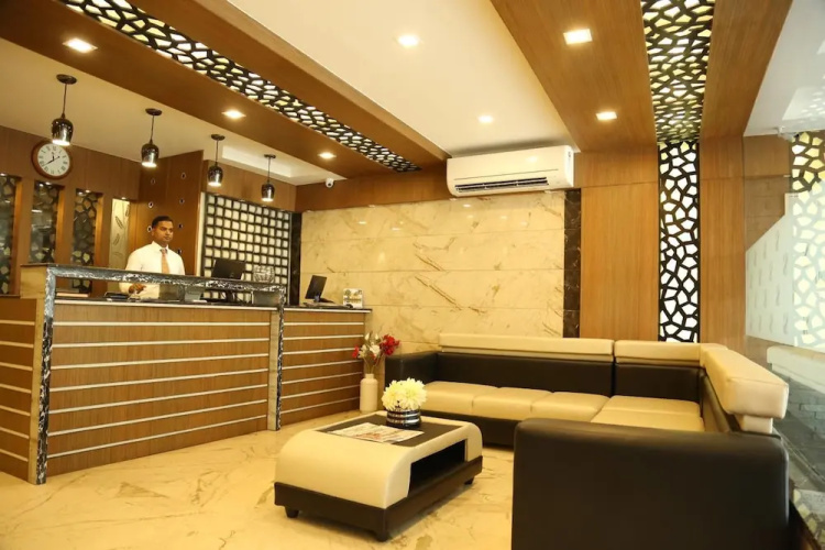 Hotel Santhi Bhavan