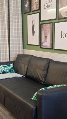 Standard Quadruple Family room