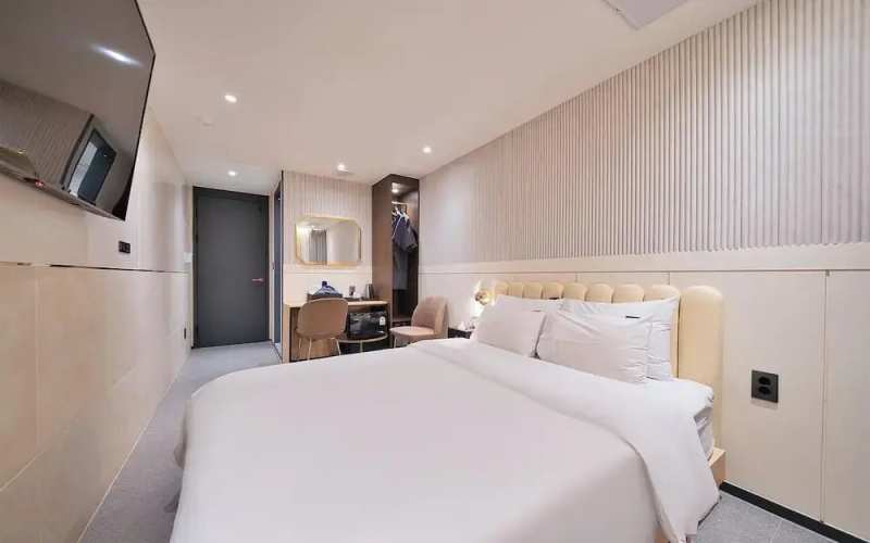 Suwon Hound Hotel
