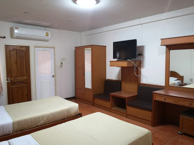 Tonkhoon Hotel