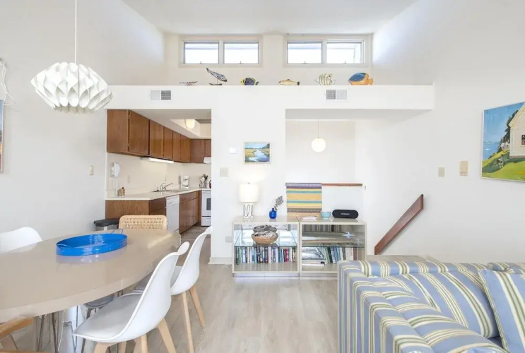 Ocean Grove J2 4 Bedroom Condo by RedAwning