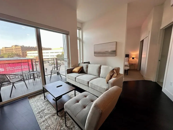 550 W Juneau