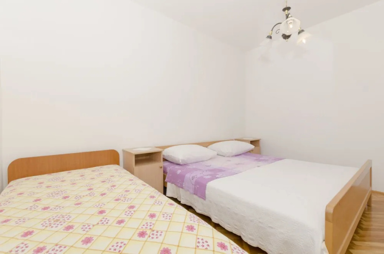 Apartments Caric