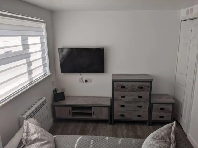 1 Bedroom Double Apartment