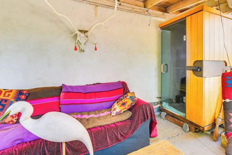 Centrally Located Santa Fe Studio Near Town!