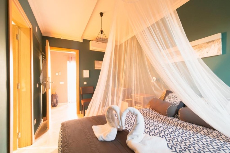 Standard Double room with garden view