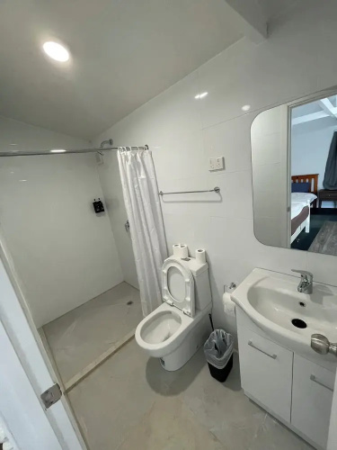 2 Double 1 Sofa bed chalet unit B