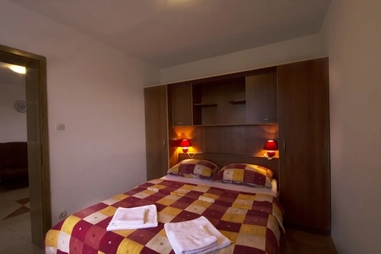 1 Bedroom Apartment with balcony and with sea view