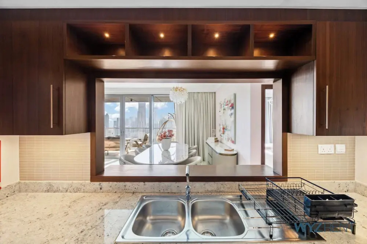Prestigious 3.5 BR in Boulevard