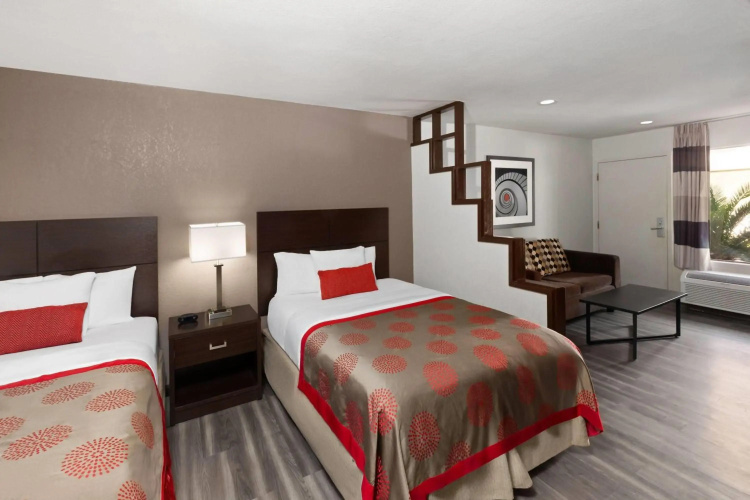 Ramada by Wyndham El Paso