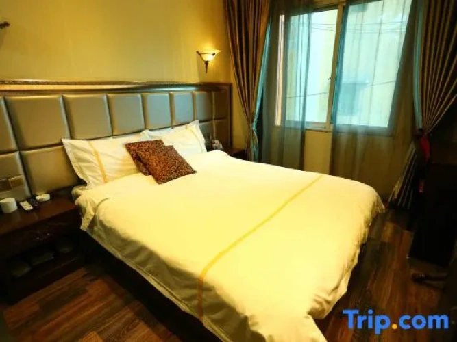 Deluxe Single room
