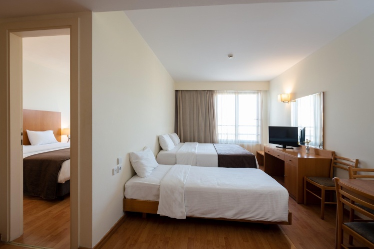 Angela Hotel Downtown Rooms photo 7