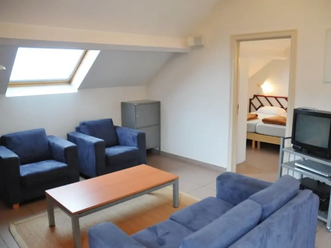 3 Bedrooms Classic Cottage