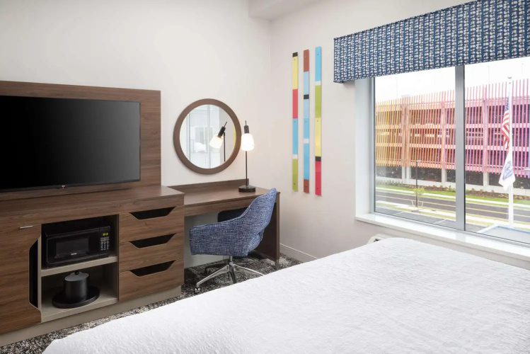 Hampton Inn & Suites by Hilton Rochester Downtown