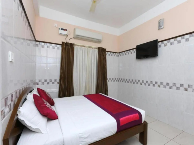 Hotel Arunachala