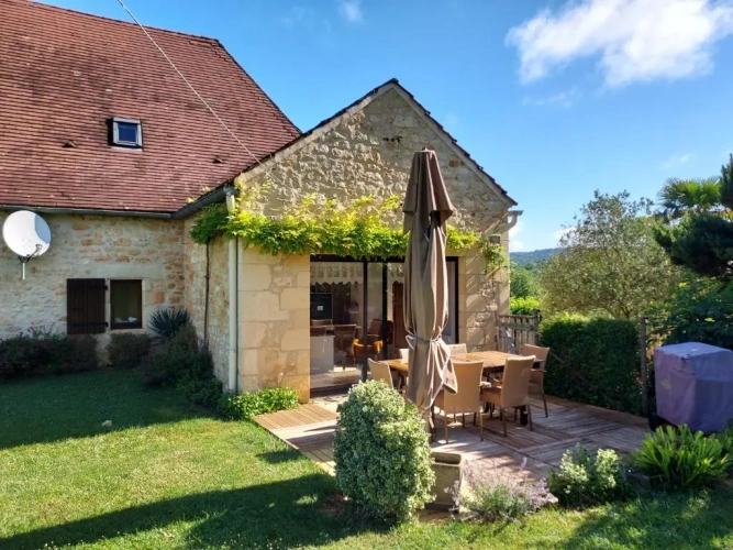 2 Bedrooms Cottage