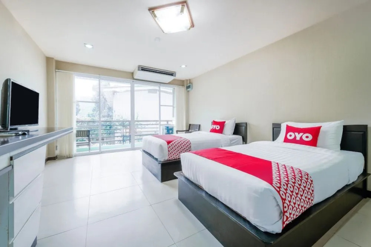 OYO 555 Chateau Vista