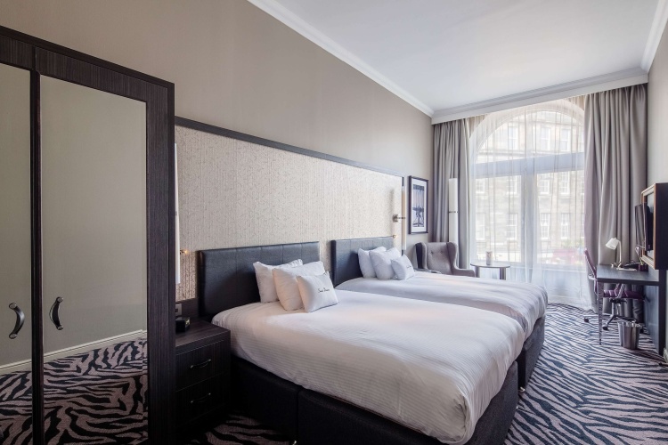 DoubleTree by Hilton Edinburgh City Centre photo 6