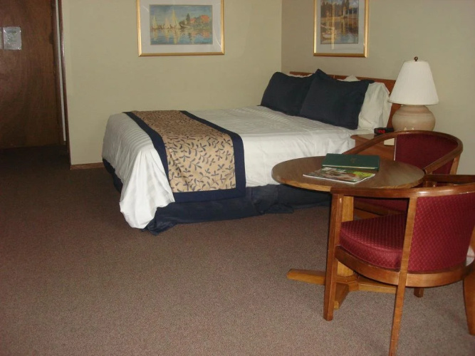 Pine Grove Resort