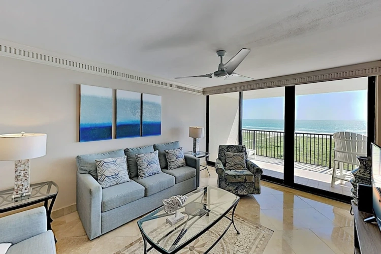 2 Bedrooms Apartment with balcony